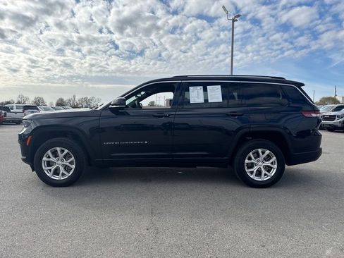 Used 2023 Jeep Grand Cherokee L Limited image 3