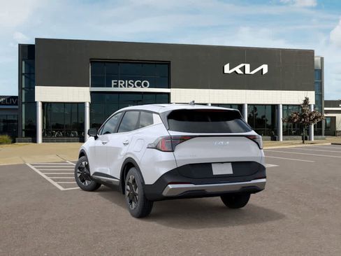 New 2026 Kia Sportage LX image 4