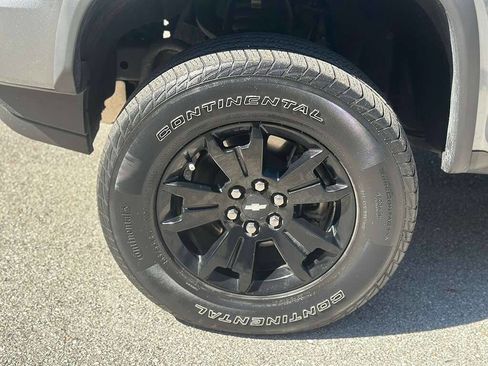 Used 2021 Chevrolet Colorado ZR2 w/ ZR2 Dusk Special Edition image 28