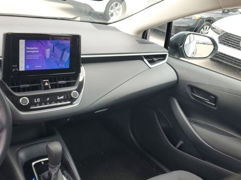 Used 2024 Toyota Corolla LE image 20