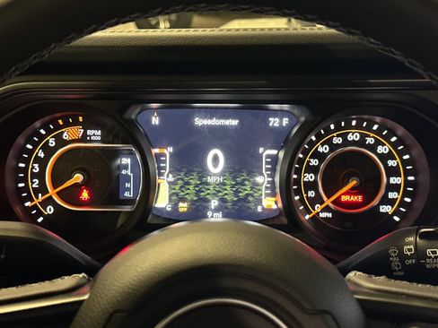 New 2026 Jeep Wrangler Unlimited Rubicon AWD/4WD image 23