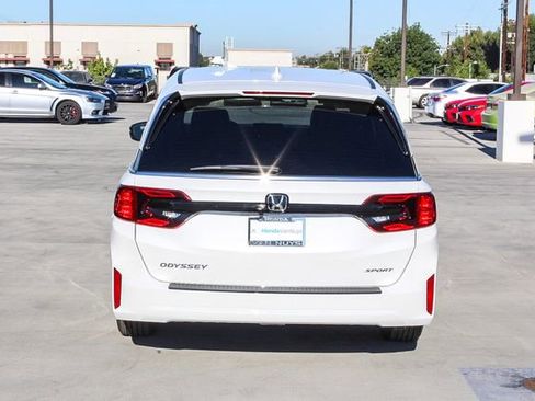 New 2026 Honda Odyssey Sport-L image 6