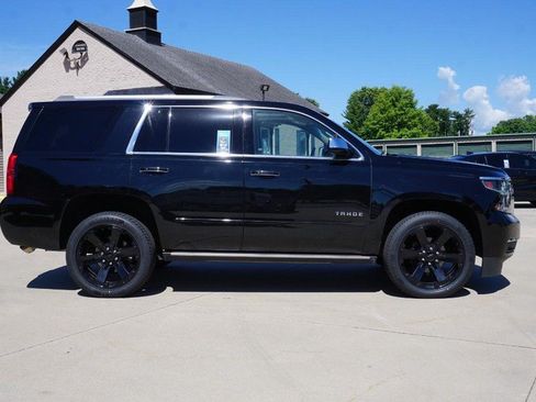 Used 2019 Chevrolet Tahoe Premier AWD/4WD image 2