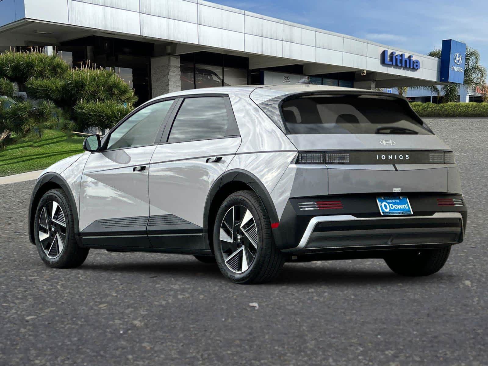 Used 2025 Hyundai Ioniq 5 SE RWD image 7