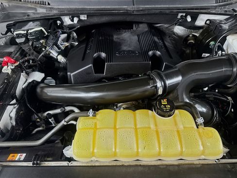 Used 2019 Ford F150 XLT w/ Equipment Group 302A Luxury image 40