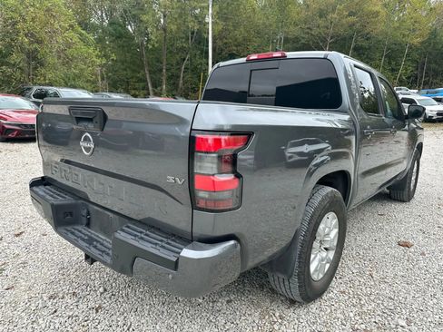 Used 2023 Nissan Frontier SV w/ SV Convenience Package image 6