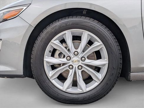 Used 2025 Chevrolet Malibu LT image 24