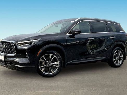 Certified 2023 INFINITI QX60 Luxe w/ Cargo Package AWD/4WD image 3