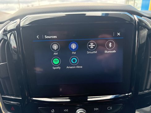 Used 2023 Chevrolet Traverse LT w/ LPO, Floor Liner Package image 24