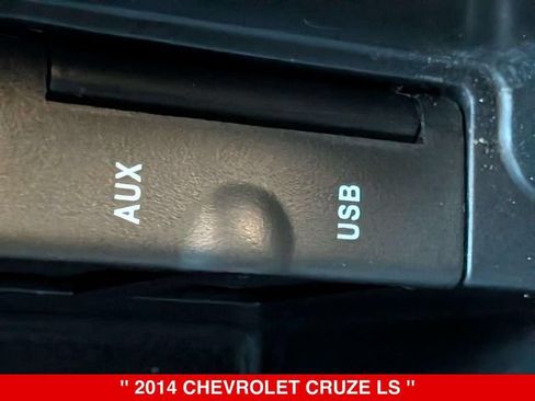 Used 2014 Chevrolet Cruze LS FWD image 23