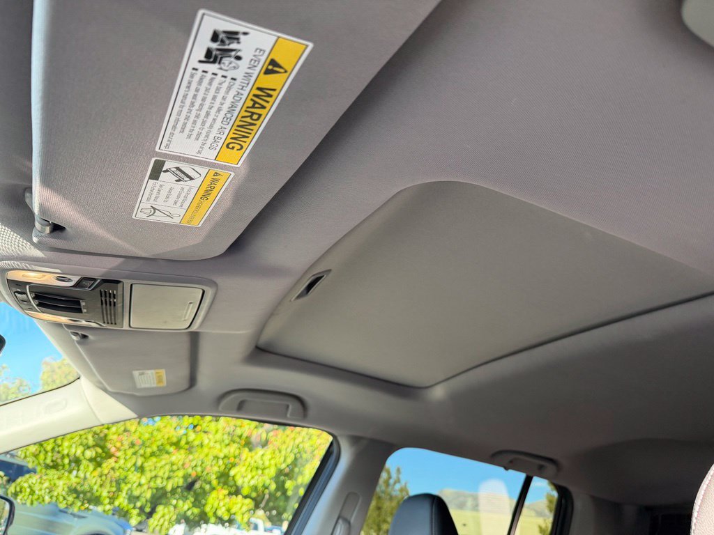 Used 2023 Honda Ridgeline RTL-E image 13