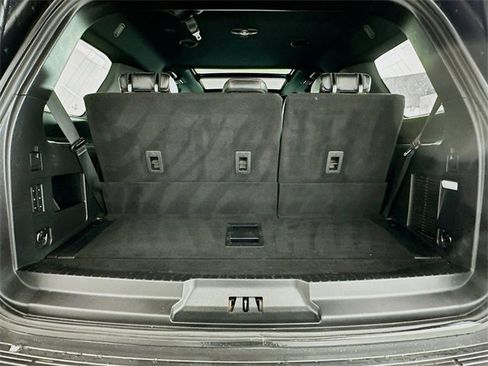 Used 2019 Ford Expedition Limited w/ Equipment Group 303A image 29