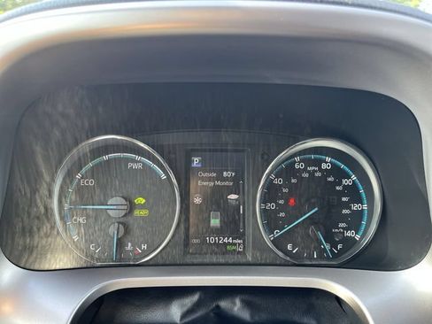 Used 2016 Toyota RAV4 Limited AWD/4WD image 16