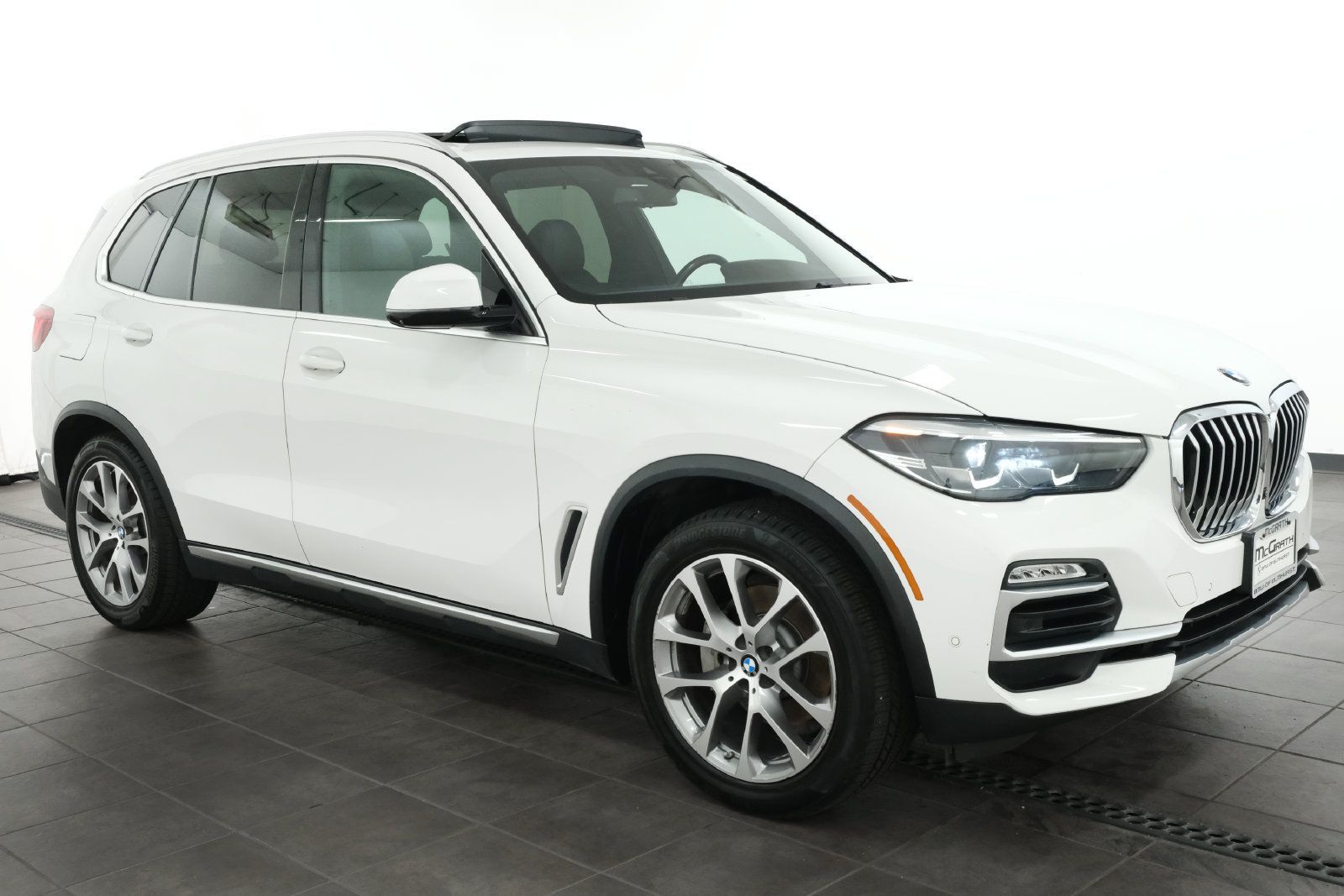 Used 2019 BMW X5 xDrive40i w/ Premium Package 2 AWD/4WD image 7