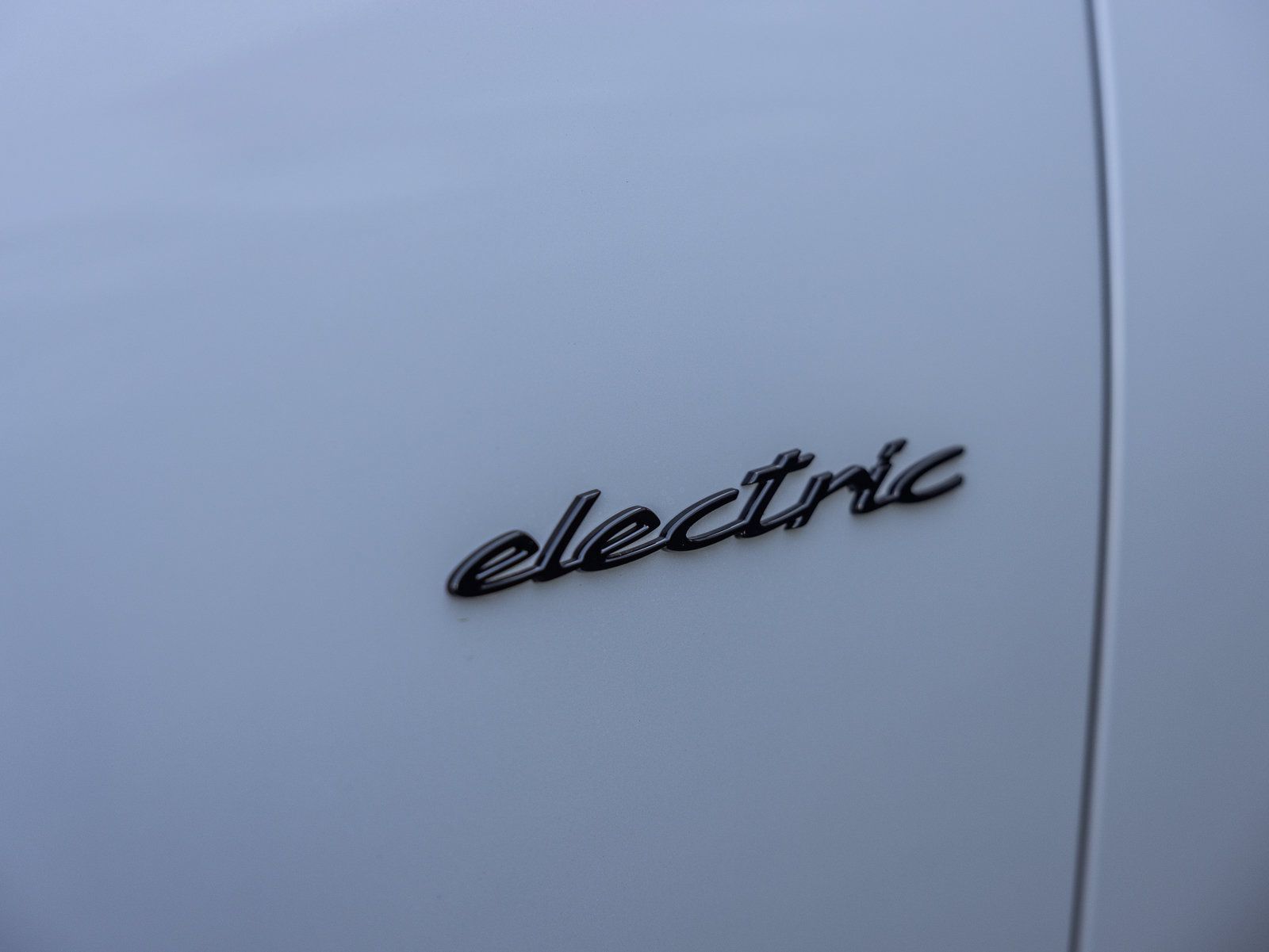 Certified 2025 Porsche Macan 4 Electric AWD/4WD image 27