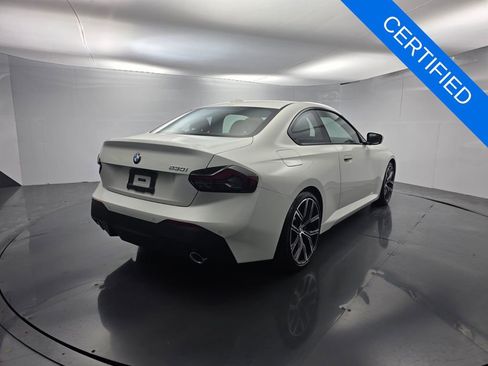 Certified 2024 BMW 230i Coupe w/ Convenience Package RWD image 4