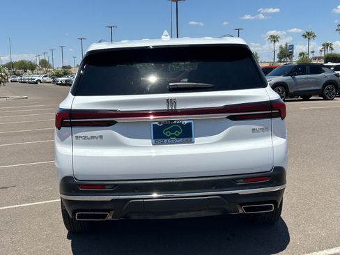 Used 2026 Buick Enclave Preferred FWD image 4