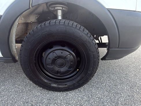 Used 2019 Ford Transit 350 148 High Roof Extended image 22