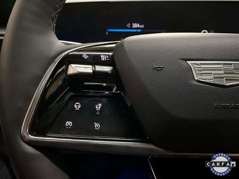 Used 2023 Cadillac Lyriq 2WD image 39
