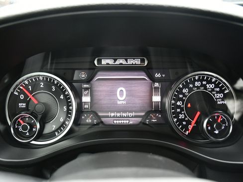 Used 2020 RAM 1500 Laramie image 11