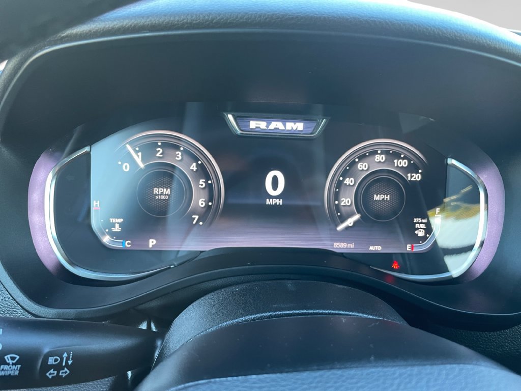 Used 2025 RAM 1500 Big Horn AWD/4WD image 31