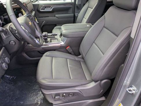 New 2026 Chevrolet Silverado 1500 LTZ w/ LTZ Premium Package AWD/4WD image 11