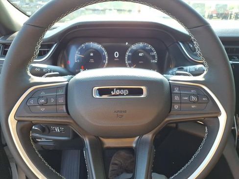New 2026 Jeep Grand Cherokee L Laredo AWD/4WD image 17
