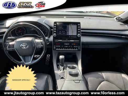 Used 2019 Toyota Avalon Touring w/ Advanced Safety Package image 17
