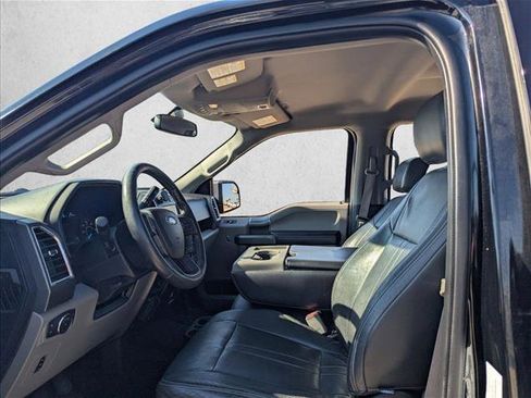 Used 2016 Ford F150 XLT w/ Equipment Group 302A Luxury image 9