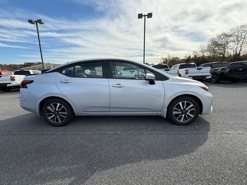 New 2025 Nissan Versa SV w/ Trunk Package image 4