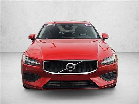 Used 2020 Volvo S60 T6 Momentum AWD/4WD image 2