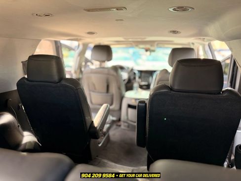 Used 2019 Cadillac Escalade Luxury AWD/4WD image 31