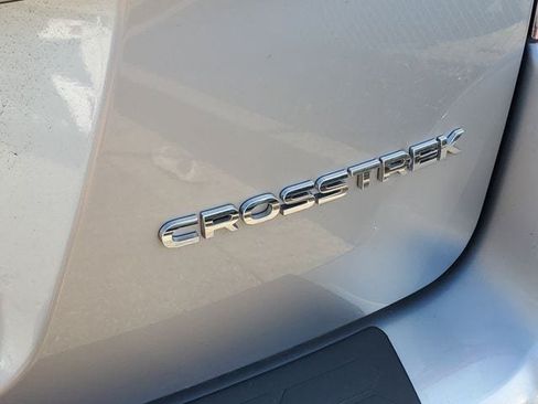 Used 2022 Subaru Crosstrek 2.5i Limited w/ Moonroof Package 2 AWD/4WD image 10
