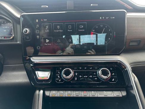 Used 2025 GMC Sierra 1500 Denali Ultimate AWD/4WD image 19