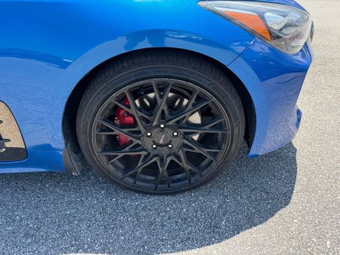 Used 2018 Kia Stinger GT image 4