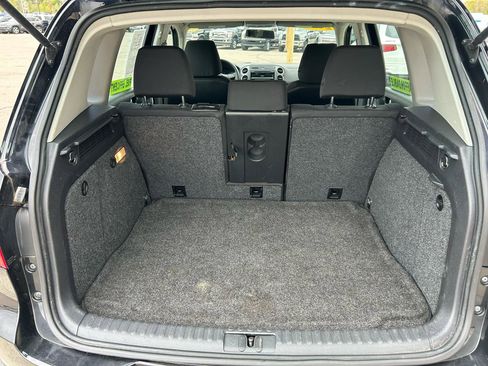 Used 2012 Volkswagen Tiguan S FWD image 17