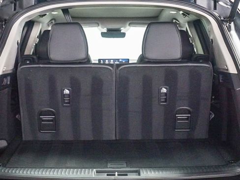 Used 2023 Acura MDX FWD image 30