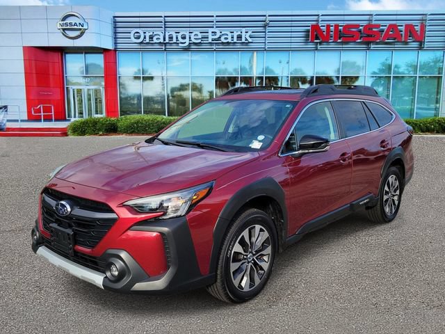 Used 2025 Subaru Outback Limited AWD/4WD image 4