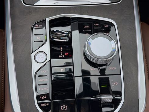 New 2026 BMW X7 xDrive40i w/ Executive Package image 20