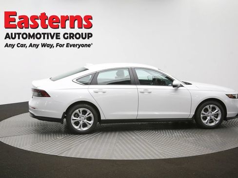 Used 2025 Honda Accord LX image 45
