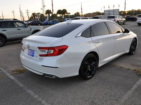 Used 2020 Honda Accord Sport image 5
