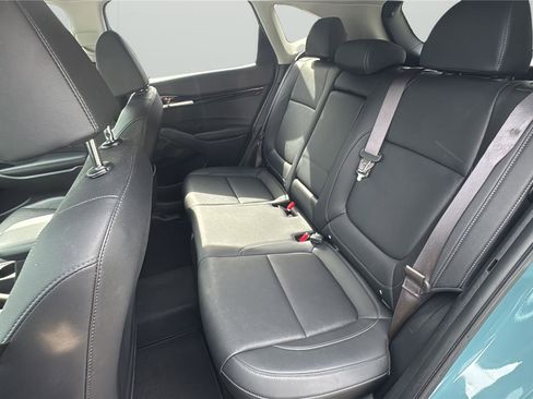 Used 2024 Kia Seltos EX FWD image 11