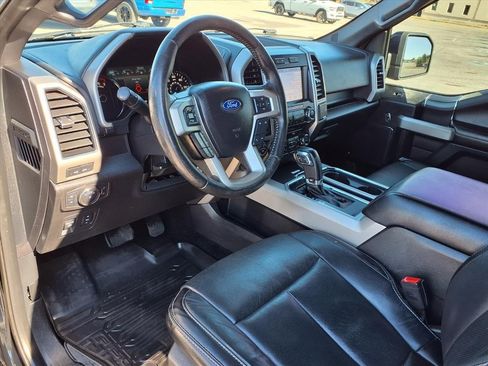 Used 2018 Ford F150 Lariat image 23