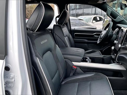 Used 2026 RAM 1500 Laramie w/ Laramie Southwest Edition image 9