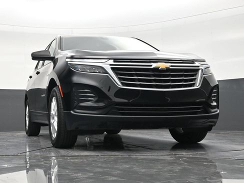 Used 2024 Chevrolet Equinox LS w/ Driver Confidence II Package FWD image 23