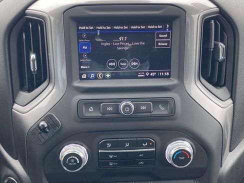 Used 2024 GMC Sierra 2500 Pro w/ Convenience Package image 24