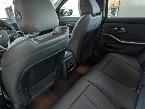 Used 2019 BMW 330i xDrive Sedan w/ Driving Assistance Package image 13