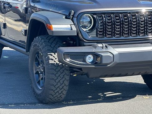 New 2026 Jeep Wrangler Unlimited Sport AWD/4WD image 9