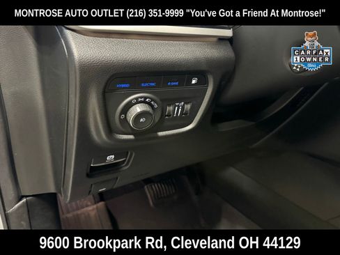 Used 2022 Jeep Grand Cherokee Trailhawk w/ Luxury Tech Group III AWD/4WD image 16