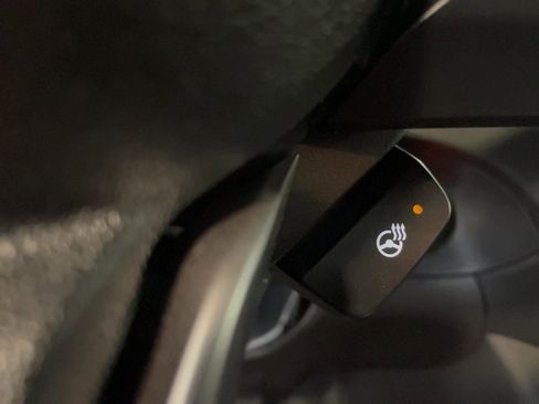 Used 2023 Subaru Ascent Touring image 10